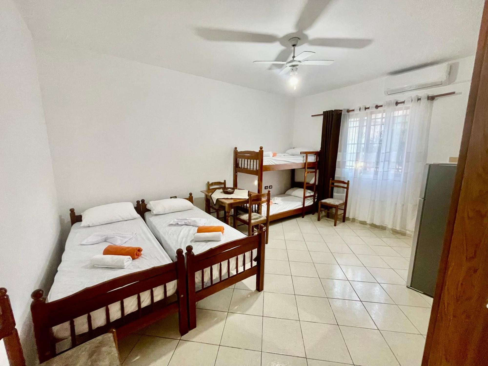 Xhou'S Home Shkoder Bagian luar foto