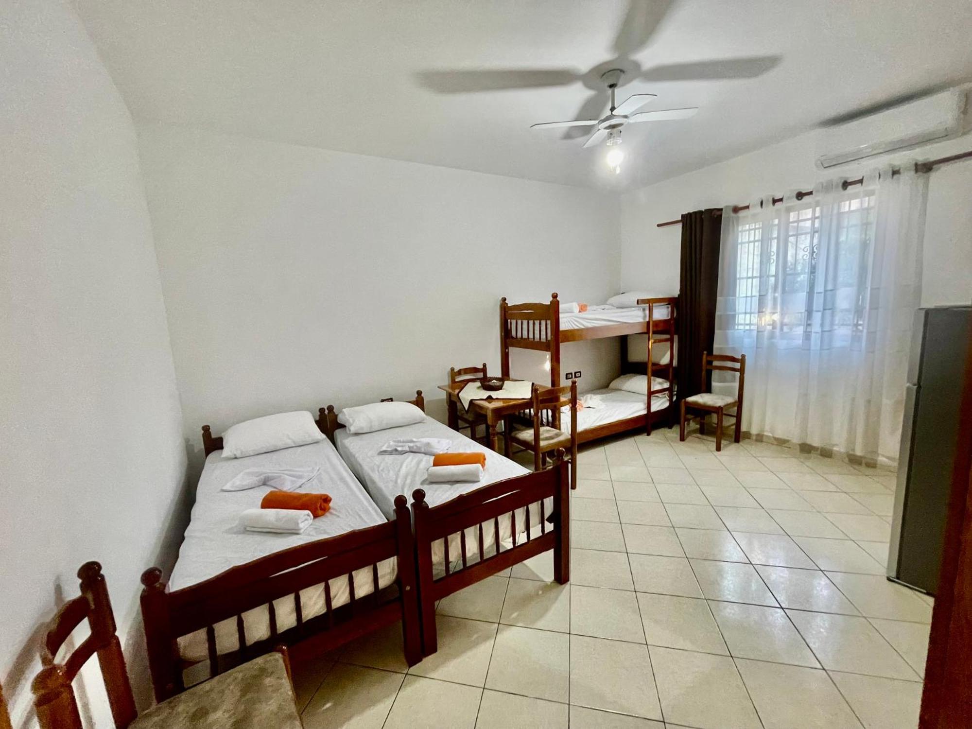 Xhou'S Home Shkoder Bagian luar foto