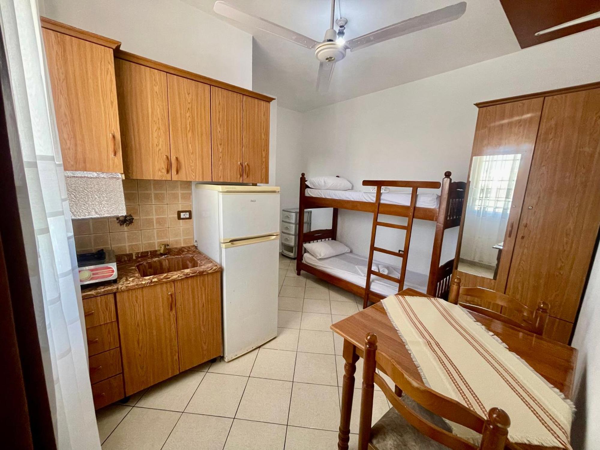 Xhou'S Home Shkoder Bagian luar foto